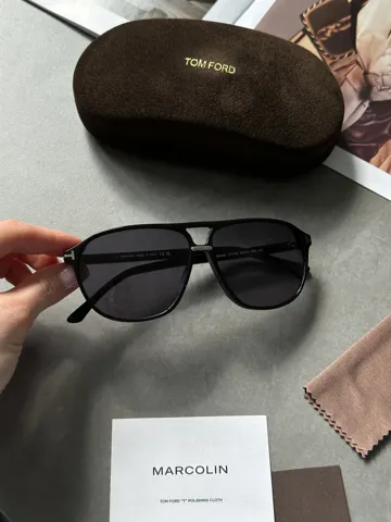 Tom Ford Black/Black Bruce FT1026 62/12/145