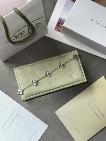 Van Cleef & Arpels Bracelet Vintage Alhambra 5 Motifs 18K White Gold(Silver)