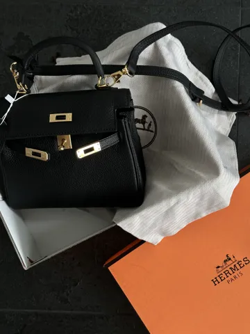 Hermès Kelly 20 Black