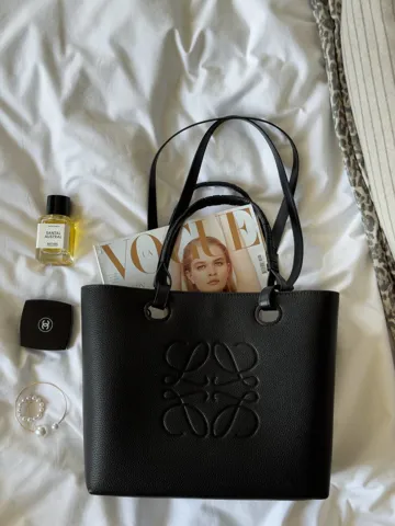 Loewe Bag Tote Anagram Leather Black